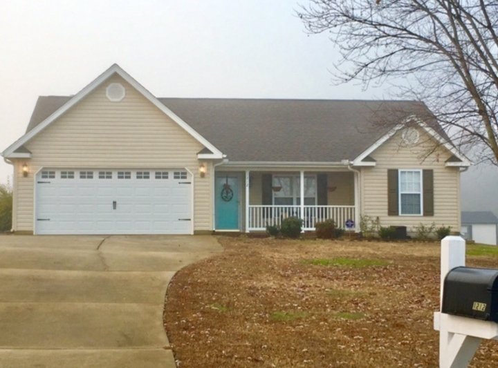 1212 Lightwood Knot Road